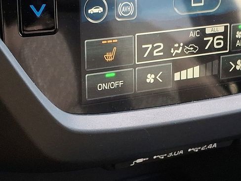 Certified 2025 Subaru Forester Premium image 26