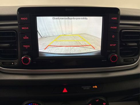 Used 2020 Kia Rio S image 37