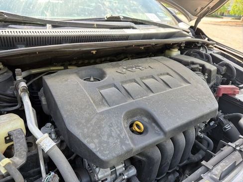 Used 2011 Toyota Corolla LE FWD image 23