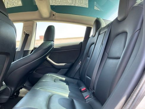 Used 2023 Tesla Model 3 Standard Range RWD image 19