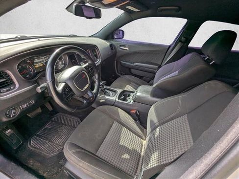 Used 2018 Dodge Charger R/T w/ Beats Audio Group image 12