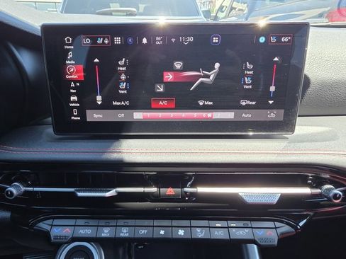 Used 2024 Dodge Hornet R/T Plus w/ Tech Pack Plus w/o Parking AWD/4WD image 7