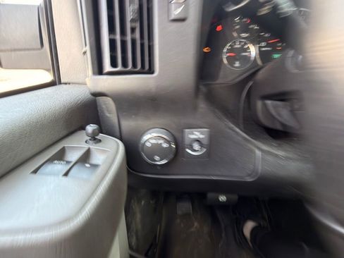 Certified 2023 GMC Savana 2500 w/ Driver Convenience Package image 27