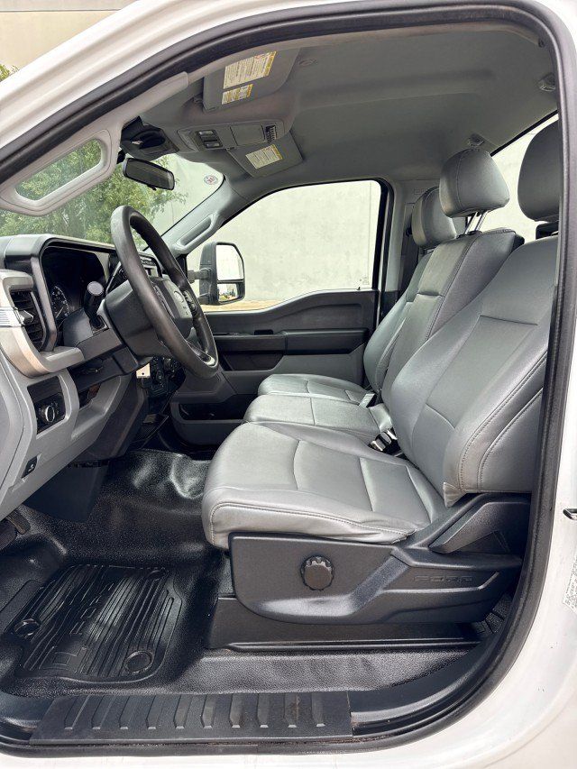 Used 2023 Ford F450 XL AWD/4WD image 11