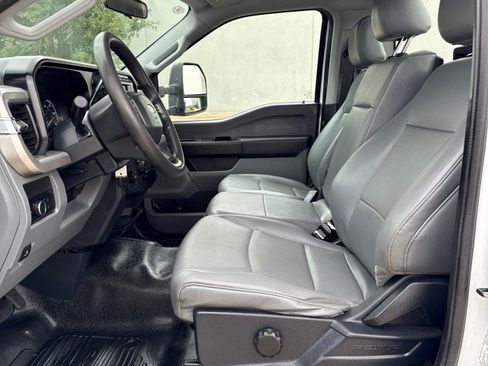 Used 2023 Ford F450 XL AWD/4WD image 11