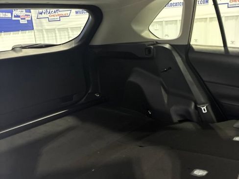 Used 2025 Toyota RAV4 XLE AWD/4WD image 35