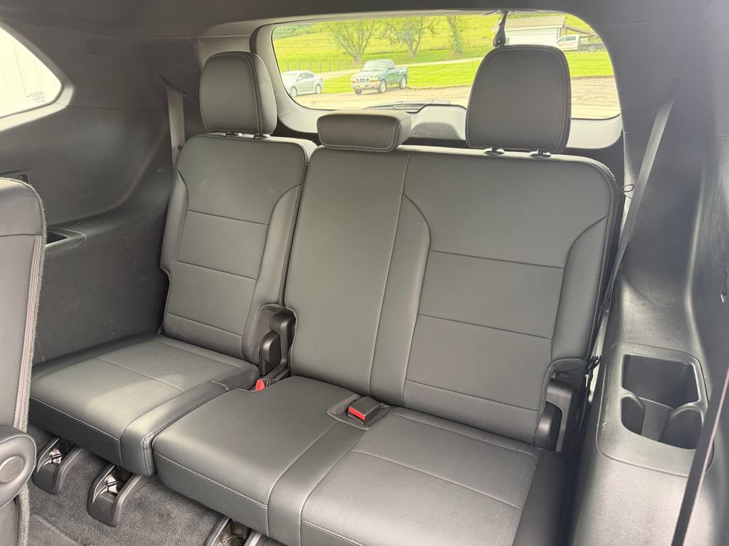 Used 2026 Buick Enclave Preferred AWD/4WD image 36