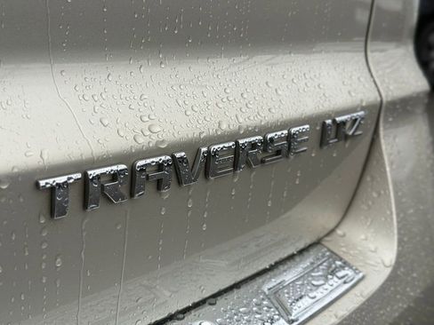 Used 2016 Chevrolet Traverse LTZ image 11