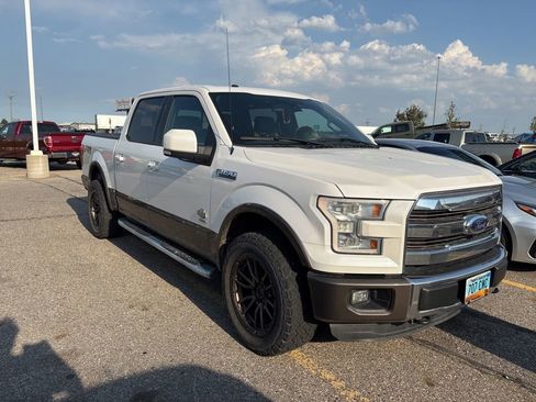 Used 2015 Ford F150 King Ranch w/ Equipment Group 601A Luxury AWD/4WD image 2