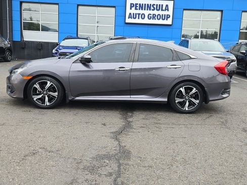Used 2016 Honda Civic Touring image 6