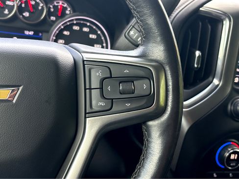 Used 2021 Chevrolet Silverado 1500 LT image 16