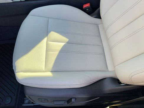 New 2025 Audi Q5 Premium w/ 19" Wheel Package image 14