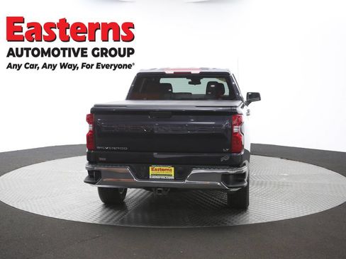 Used 2023 Chevrolet Silverado 1500 LT AWD/4WD image 40