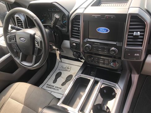 Used 2019 Ford F150 XLT w/ Equipment Group 302A Luxury AWD/4WD image 27