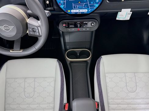 New 2026 MINI Cooper 2-Door Hardtop FWD image 17
