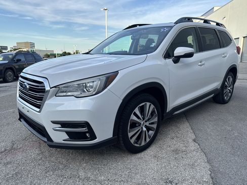 Used 2020 Subaru Ascent Limited w/ Technology Package AWD/4WD image 7