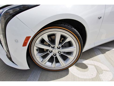 Used 2025 Cadillac CT5 Premium Luxury image 32