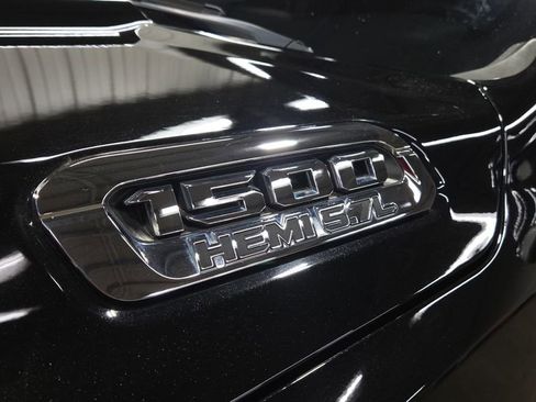 Used 2019 RAM 1500 Big Horn AWD/4WD image 26