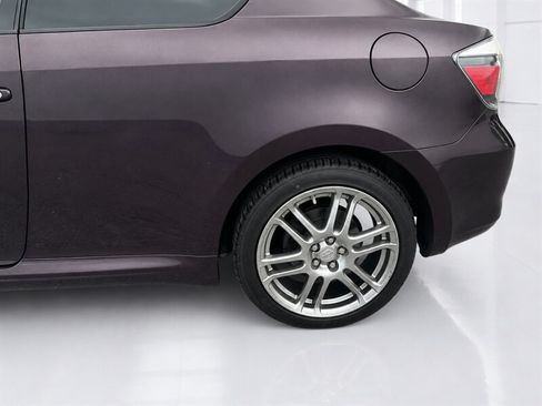 Used 2009 Scion tC FWD image 18