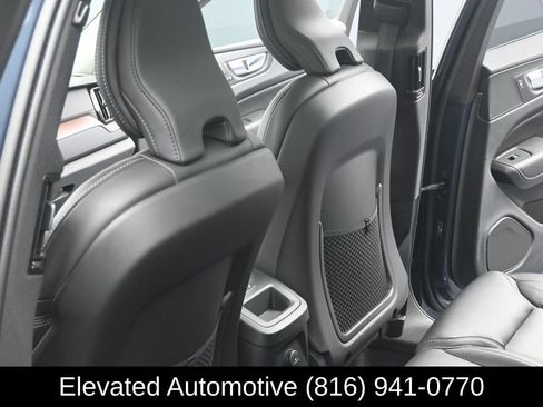 Used 2024 Volvo XC60 T8 Ultimate w/ Protection Package Premier AWD/4WD image 16