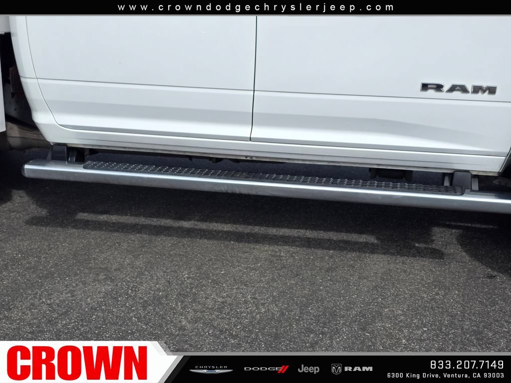 Used 2021 RAM 5500 Tradesman w/ Chrome Appearance Group AWD/4WD image 14