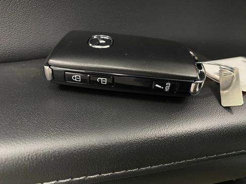 New 2025 MAZDA CX-30 AWD 2.5 S w/ Select Sport Pkg image 28