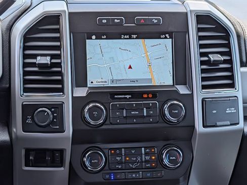 Used 2019 Ford F250 Lariat w/ Lariat Ultimate Package AWD/4WD image 16