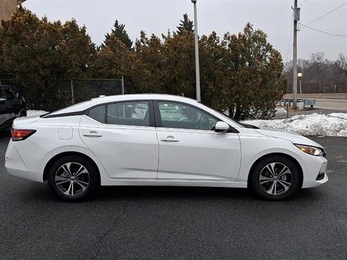 Used 2023 Nissan Sentra SV w/ Trunk Package image 7