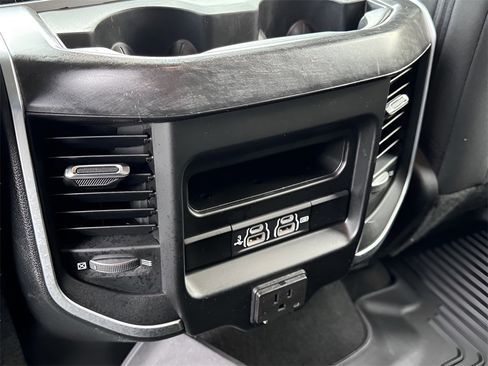 Used 2020 RAM 1500 Big Horn image 34