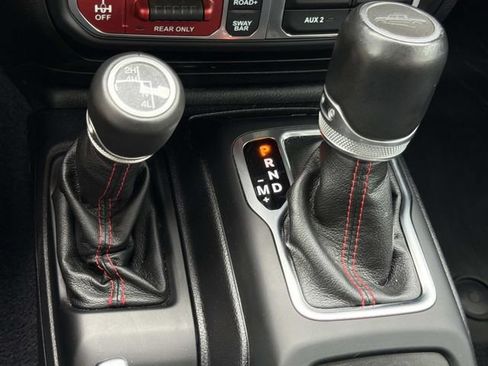 Used 2020 Jeep Gladiator Rubicon AWD/4WD image 27