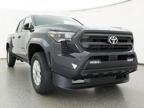 New 2026 Toyota Tacoma SR5 RWD image 33
