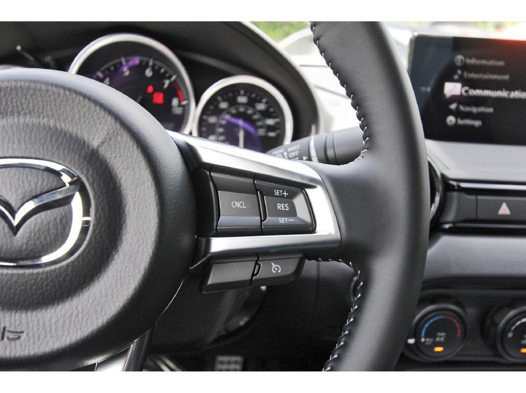 New 2026 MAZDA MX-5 Miata Club w/ Interior Package RWD image 13