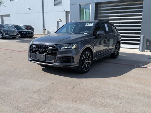 Certified 2023 Audi Q7 3.0T Prestige AWD/4WD image 5