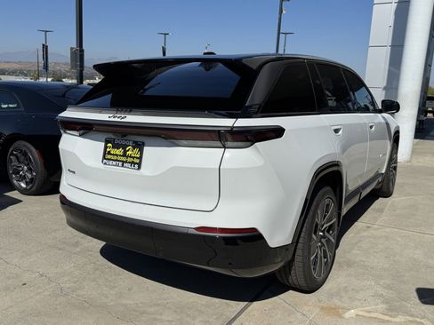 New 2025 Jeep Wagoneer S Limited image 6