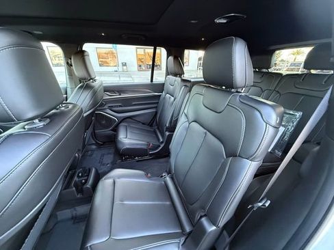 New 2025 Jeep Grand Cherokee L Limited w/ Trailer Tow Package image 20