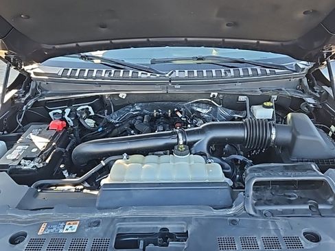 Used 2023 Lincoln Navigator Reserve image 11