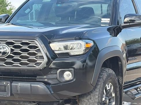 Used 2023 Toyota Tacoma TRD Off-Road w/ Technology Package image 4