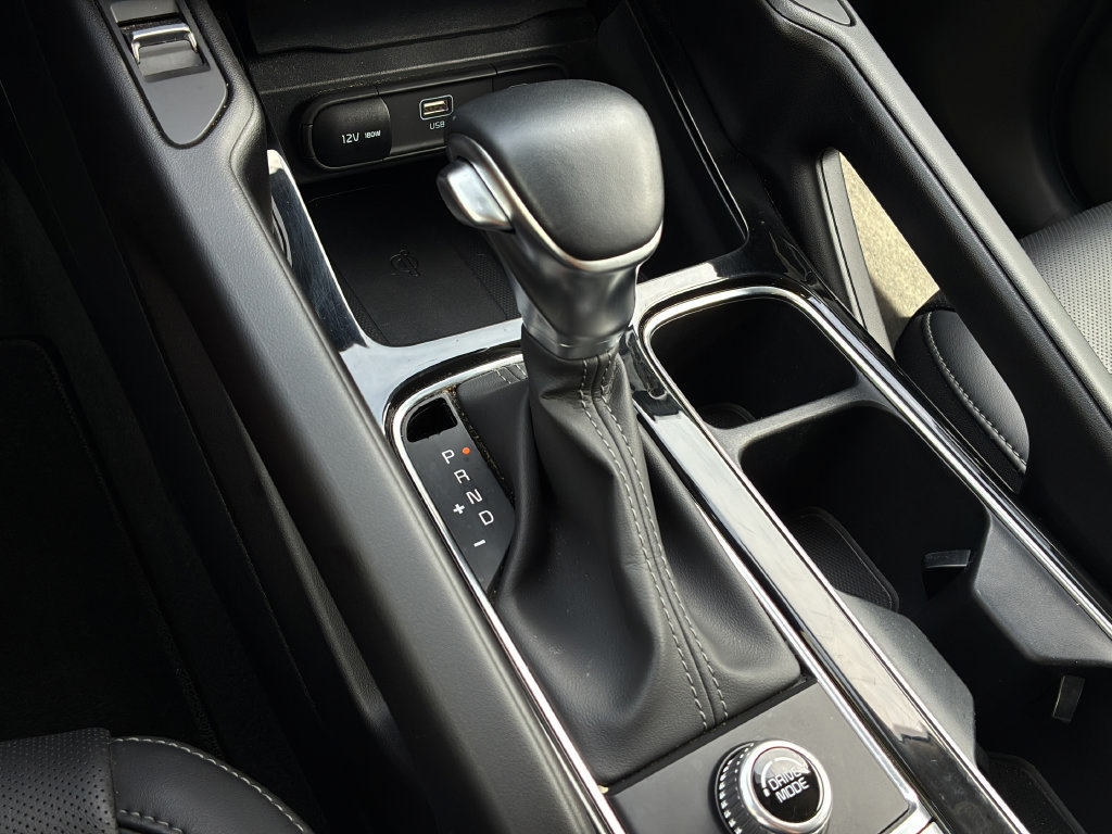 Used 2025 Kia Telluride S FWD image 24