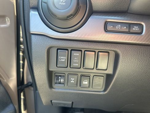 Used 2024 Nissan Titan PRO-4X w/ Off Road Protection Package image 18