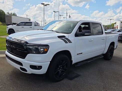 Used 2021 RAM 1500 Big Horn AWD/4WD image 3