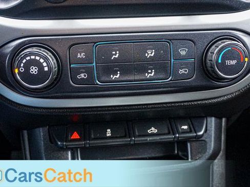 Used 2018 Chevrolet Colorado LT image 37