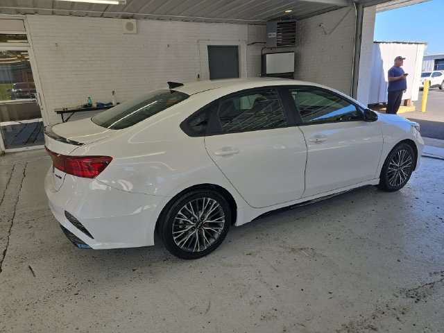 Certified 2023 Kia Forte GT-Line FWD image 6