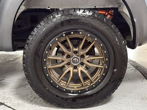 Used 2019 Ford F150 Raptor w/ Equipment Group 802A Luxury image 23