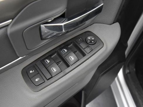 Used 2016 RAM 3500 Big Horn image 21