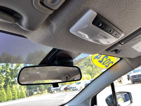 Used 2024 Nissan Versa S w/ Trunk Package image 21