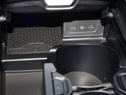 Used 2026 Mercedes-Benz CLE 300 4MATIC Coupe image 27