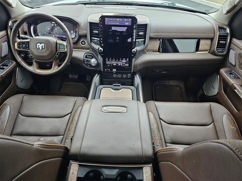 Used 2025 RAM 1500 Limited image 10