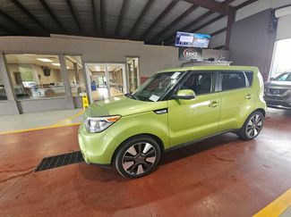 Used 2014 Kia Soul ! image 1