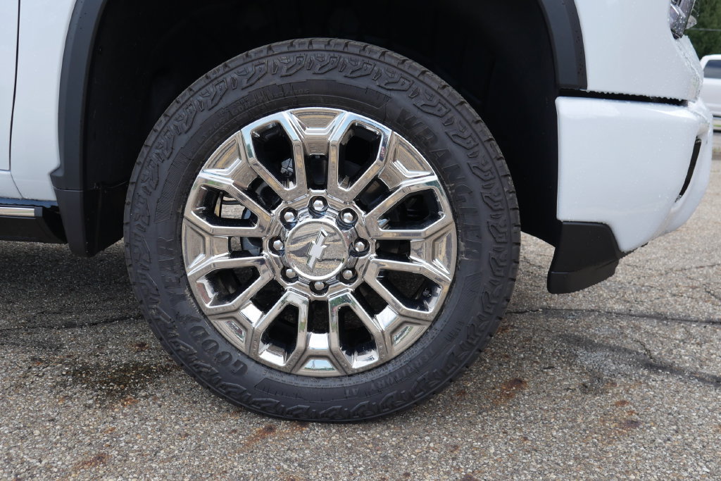 New 2026 Chevrolet Silverado 2500 High Country AWD/4WD image 4