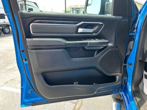 Used 2022 RAM 1500 Big Horn AWD/4WD image 33